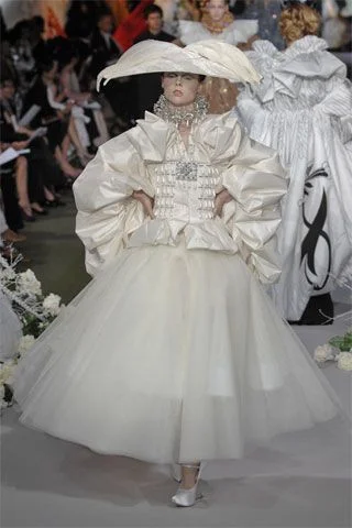 Look 32